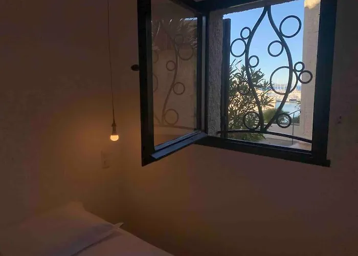 Marinesappartement, La Terrasse Tropezienne شقة